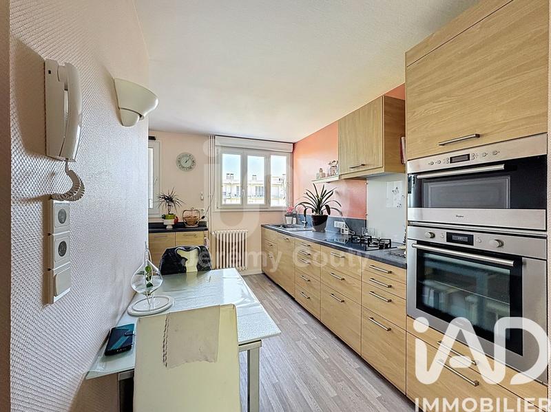 Appartement - 68 m² - 5 pièces