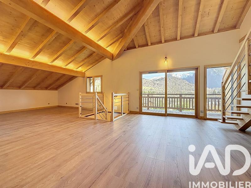 Appartement - 109 m² - 5 pièces