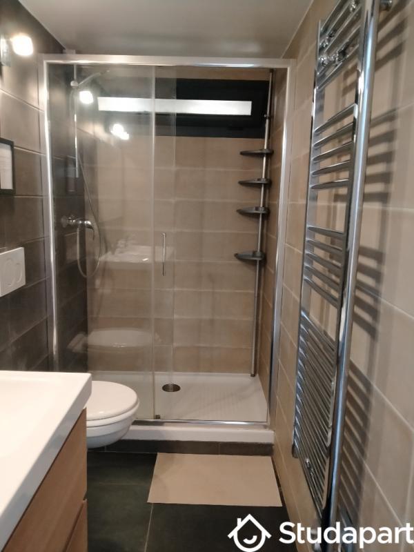 Chambre - 9 m² - 1 pièce