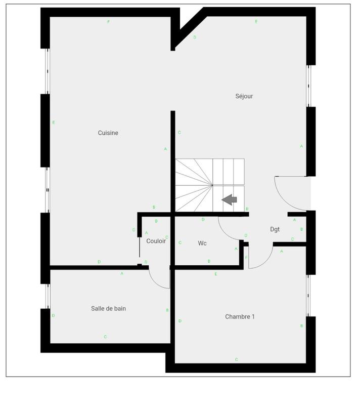 Maison - 96 m² - 5 pièces