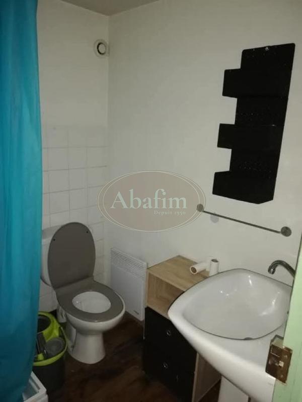 Immeuble - 143 m² - 7 pièces