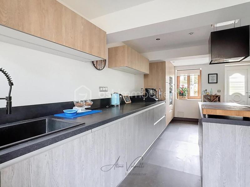 Maison en pierre - 133 m² - 5 pièces