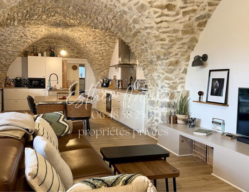 Appartement - 108 m² - 3 pièces