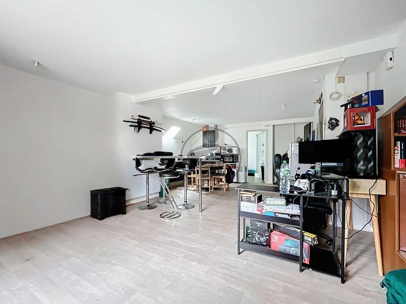 Immeuble - 137 m² - 4 pièces