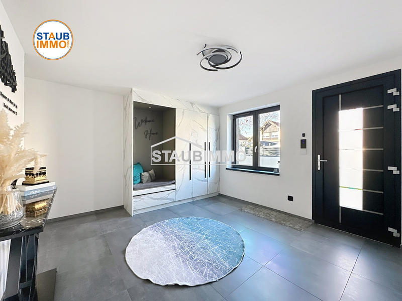 Maison - 200 m² - 8 pièces