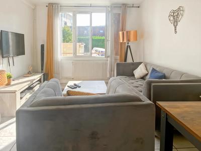 Appartement - 64 m² - 4 pièces