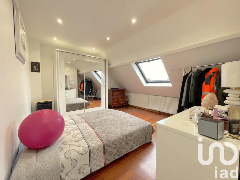 Maison - 187 m² - 7 pièces