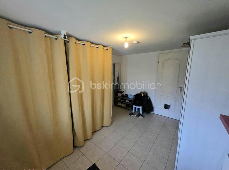 Maison traditionnelle - 121 m² - 5 pièces