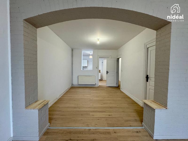 Maison - 95 m² - 5 pièces