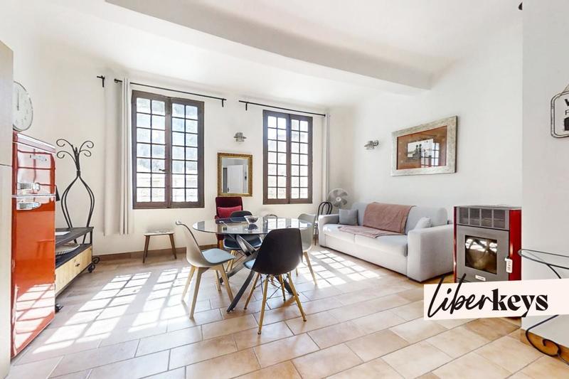 Maison - 121 m² - 6 pièces