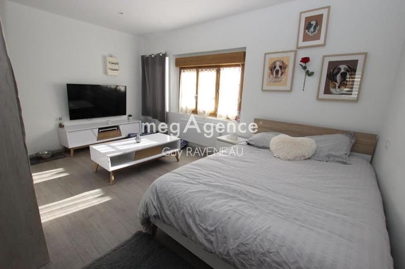 Maison - 190 m² - 8 pièces