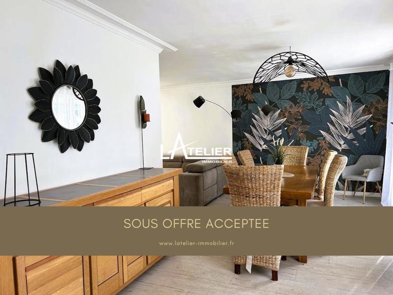 Maison - 111 m² - 4 pièces