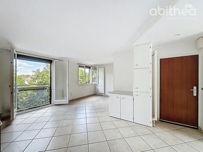 Appartement - 65 m² - 4 pièces