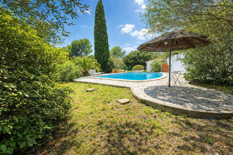 Maison - 183 m² - 5 pièces