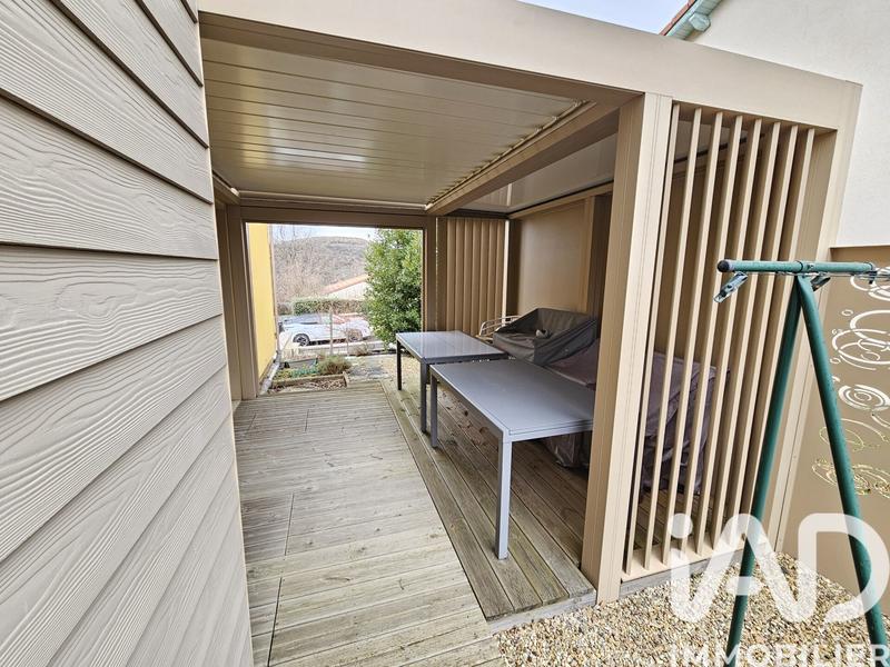 Maison - 215 m² - 7 pièces