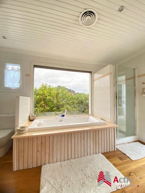 Villa - 145 m² - 5 pièces