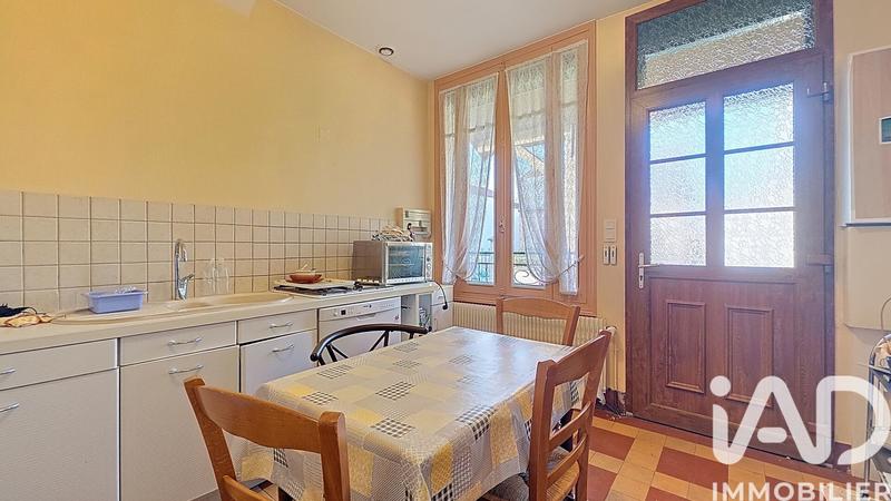 Maison - 87 m² - 5 pièces