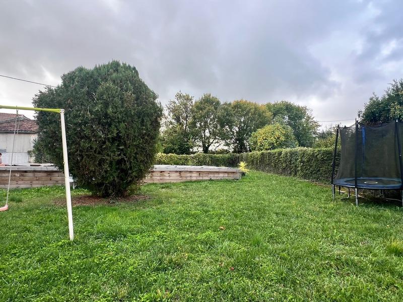 Maison - 101 m² - 7 pièces