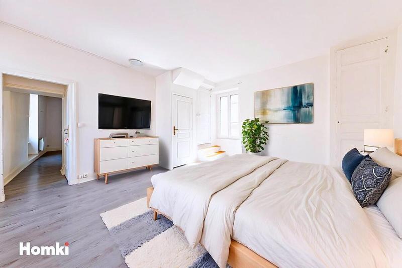 Appartement - 84 m² - 3 pièces