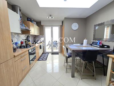 Maison - 78 m² - 4 pièces