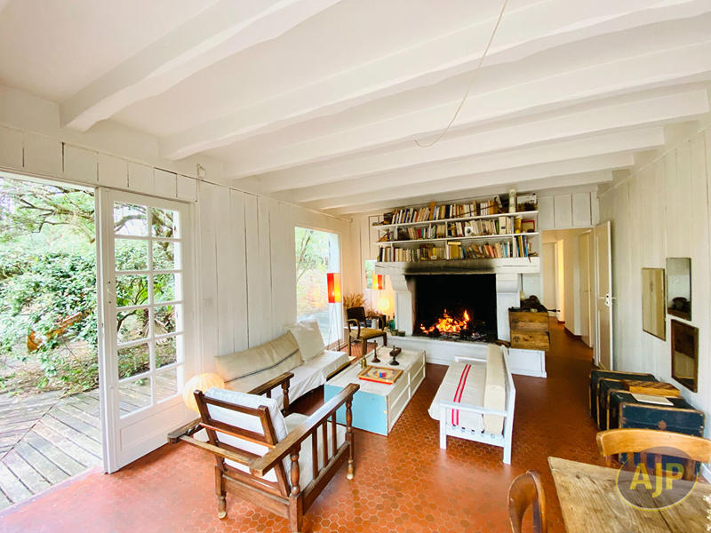 Maison - 85 m² - 7 pièces