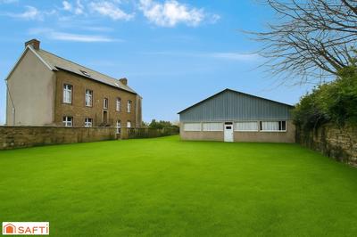 Maison - 206 m² - 10 pièces