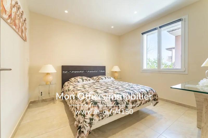 Maison - 175 m² - 6 pièces