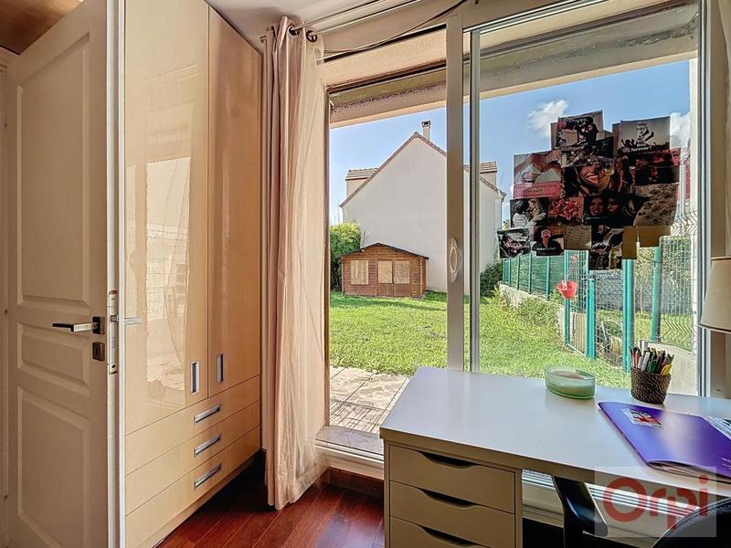 Demeure - 203 m² - 9 pièces