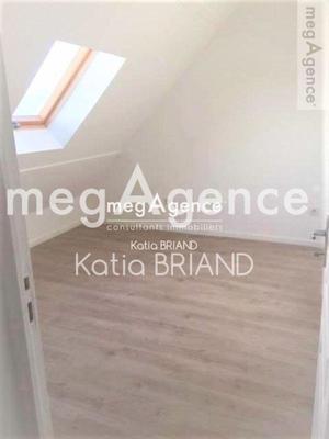 Maison - 94 m² - 5 pièces