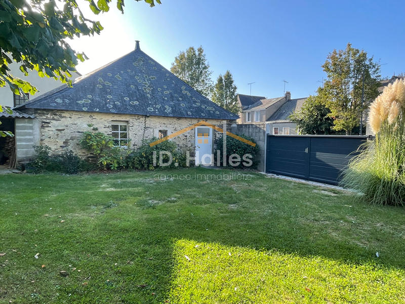 Maison - 226 m² - 8 pièces