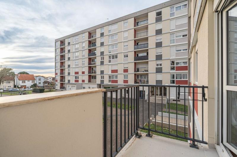 Appartement - 74 m² - 3 pièces