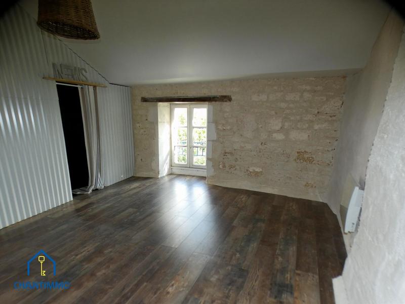 Maison - 210 m² - 6 pièces