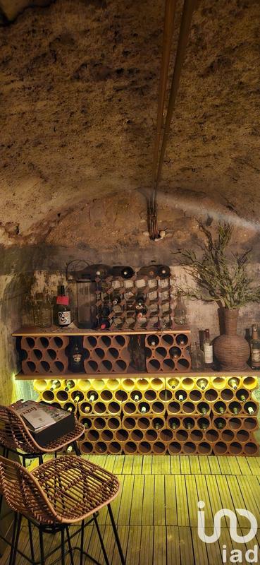 Maison - 270 m² - 11 pièces