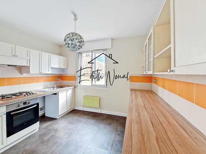 Appartement - 117 m² - 5 pièces