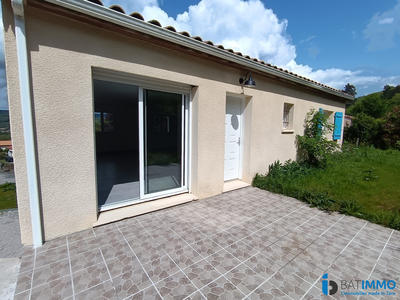 Villa - 90 m² - 4 pièces