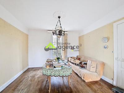 Maison - 190 m² - 7 pièces