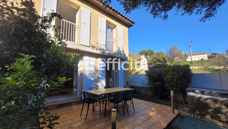 Pavillon - 85 m² - 4 pièces