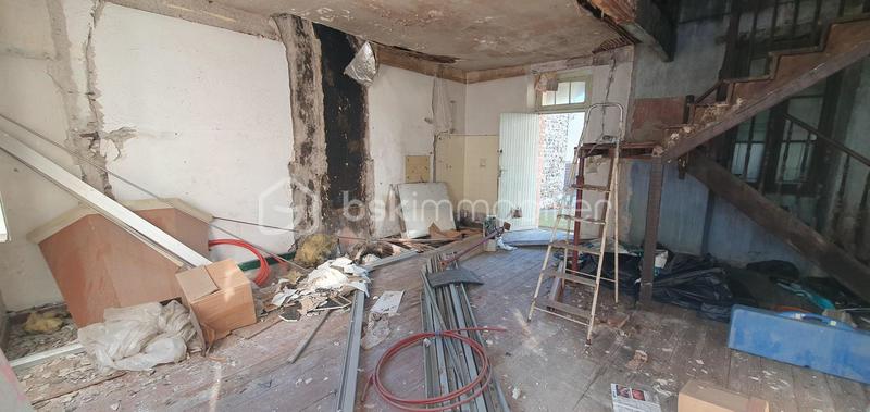 Immeuble - 240 m² - 8 pièces