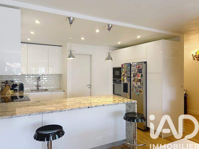 Appartement - 96 m² - 4 pièces