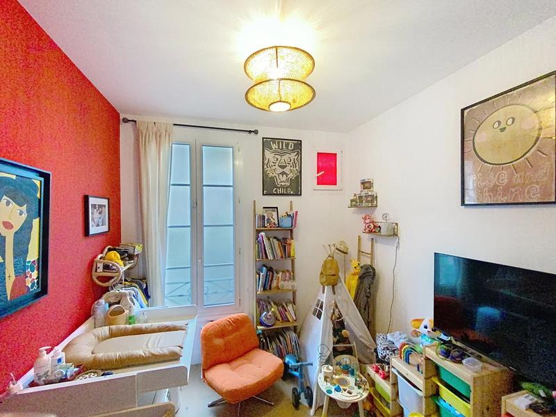 Appartement - 84 m² - 4 pièces