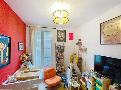 Appartement - 84 m² - 4 pièces