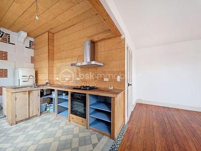 Maison - 185 m² - 7 pièces