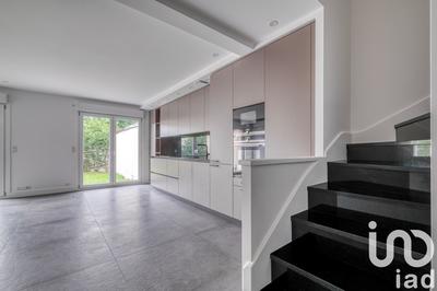 Maison - 98 m² - 4 pièces