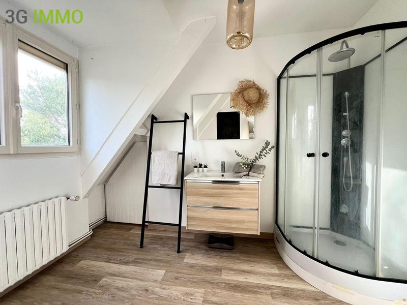 Maison d'architecte - 201 m² - 9 pièces