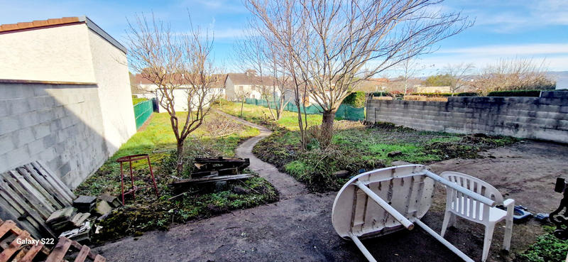 Maison - 90 m² - 4 pièces