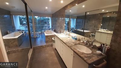 Appartement - 110 m² - 4 pièces