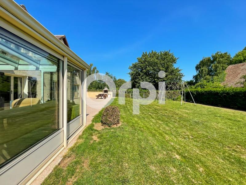 Maison - 308 m² - 9 pièces