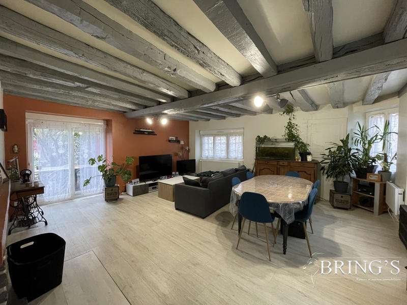 Maison ancienne - 146 m² - 8 pièces