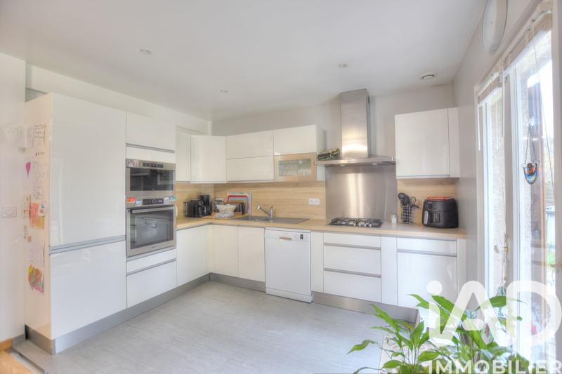 Maison - 158 m² - 6 pièces