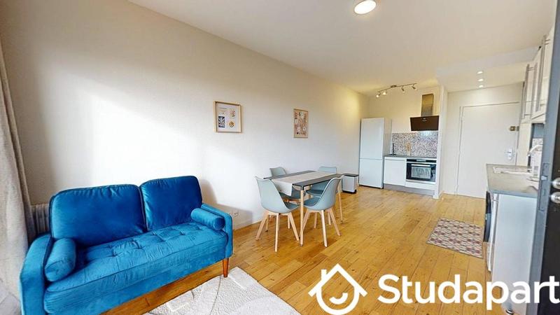 Chambre - 9 m² - 1 pièce